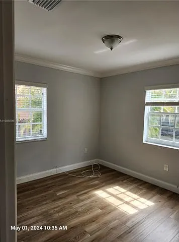 1023 SW 12th Ct — Photo 11