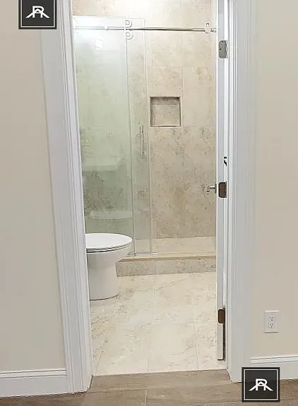 1617 Beacon St #1 — Photo 3