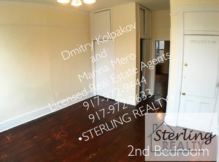3060 23rd St #2, Astoria, NY 11102