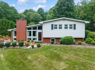 515 Austraw Rd, Ligonier, PA 15658