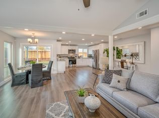 7055 Canevalley Cir, Citrus Heights, CA