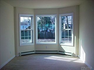 3rd image of 22 Laurel St