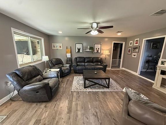 4th image of 204 Richard Dr