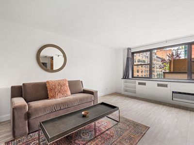 233 E 69th St APT 10F, New York, NY, 10021