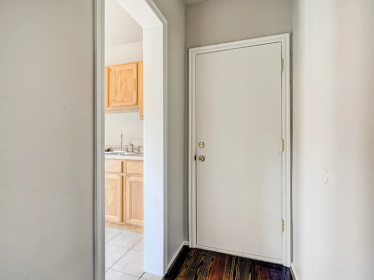 440 Elm Ave #2 — Photo 13