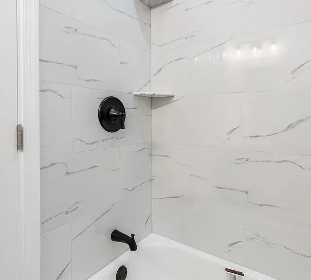 703 N 43rd St #1 — Photo 33