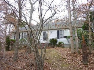 5 Forest Rd, Forestdale, MA 02644
