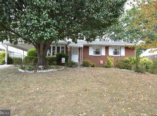 6916 Ruskin St, Springfield, VA 22150