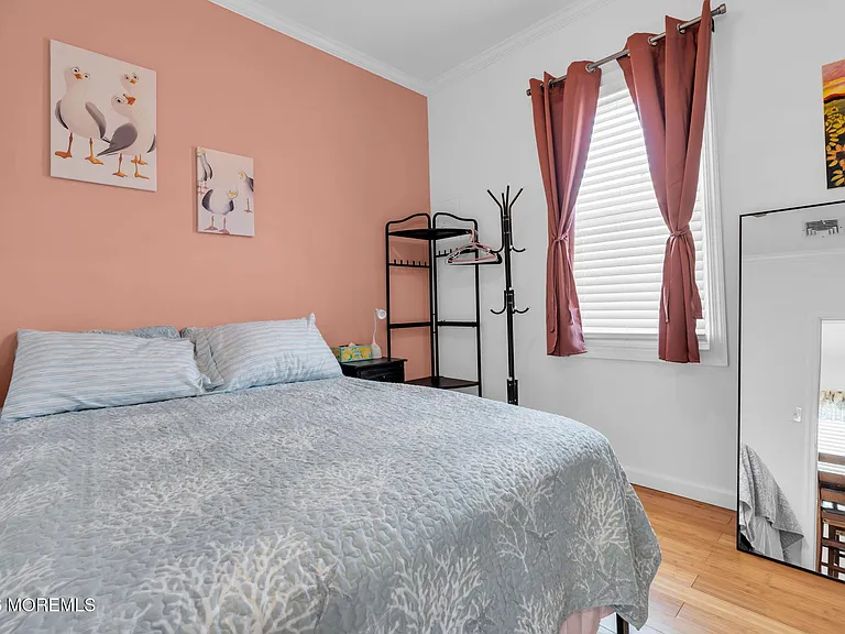 226 Dupont Ave — Photo 19