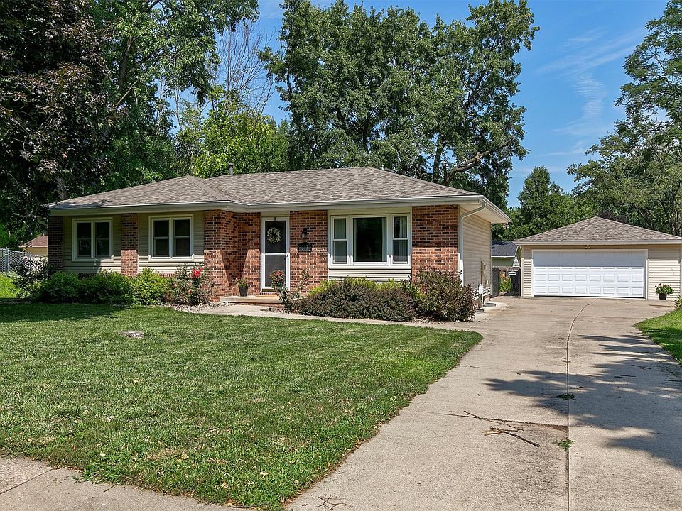 1st image of 217 Jordan Dr
