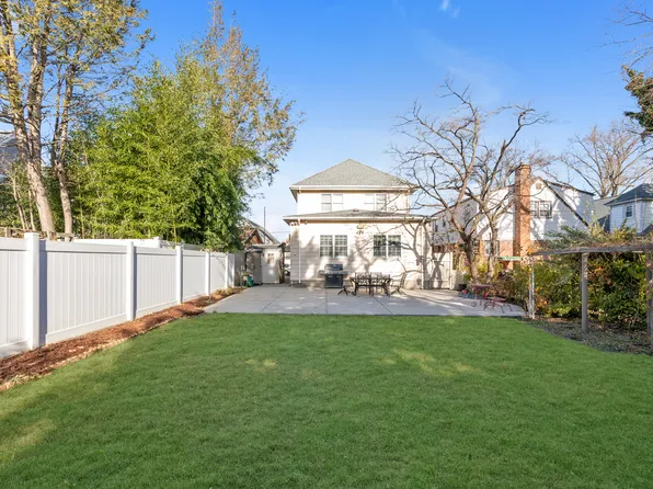 164-12 76th Avenue image 23 of 24