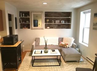 29 Salutation St #1R, Boston, MA 02109