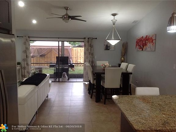 4th image of 16 Kensington Ln #16