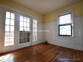 225 Chestnut Hill Ave