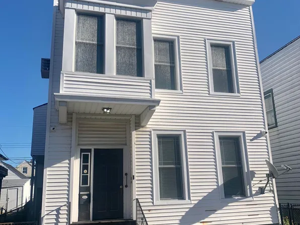 1814 4th Avenue, Watervliet, NY 12189