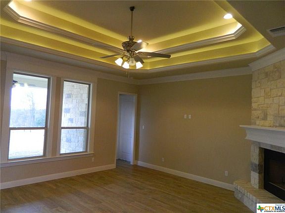 4th image of 487 Creekside Dr