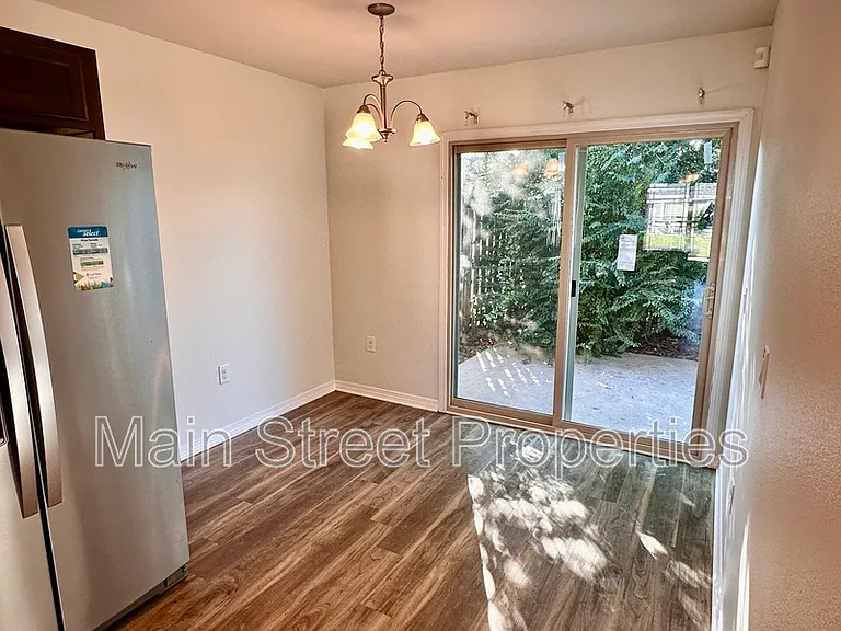 10493 River Birch Dr — Photo 8