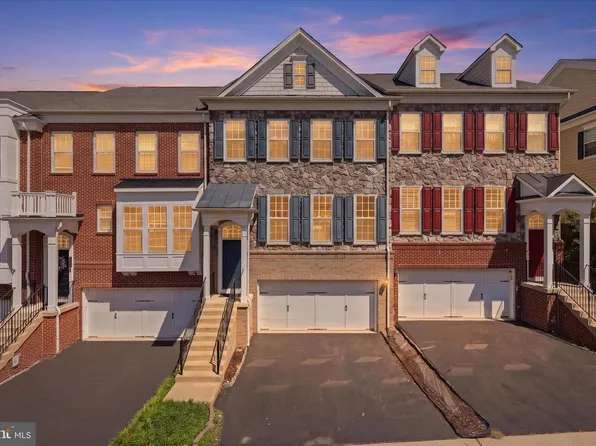 42690 Keiller Ter, Ashburn, VA 20147