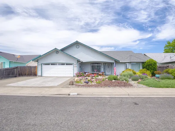 1912 SW K St, Grants Pass, OR 97526