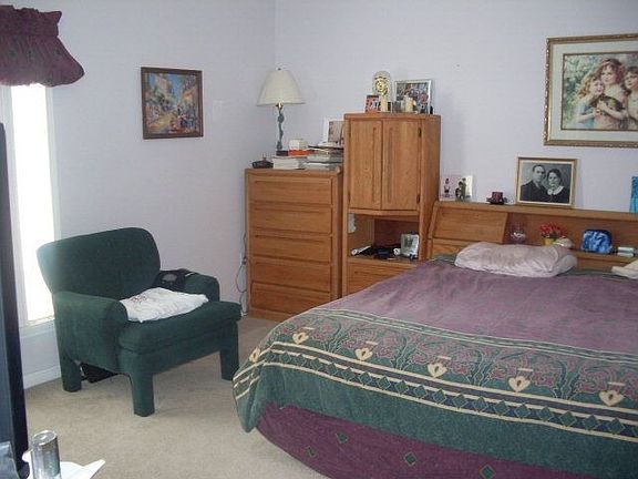 4th image of 4513 Greenfield Dr