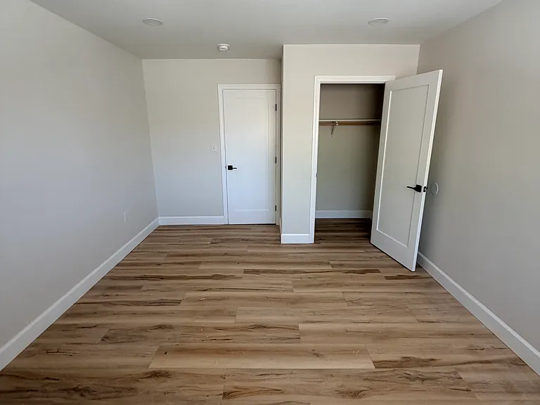 44 Warner St #B11 — Photo 15