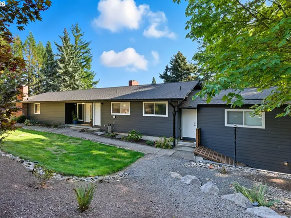 10951 SE Valley View Ter, Happy Valley, OR 97086