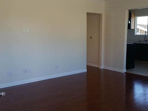 2nd image of 3111 Verdugo Pl