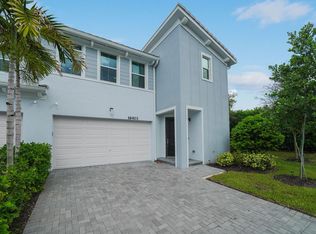16403 Helix Ct, Loxahatchee, FL 33470