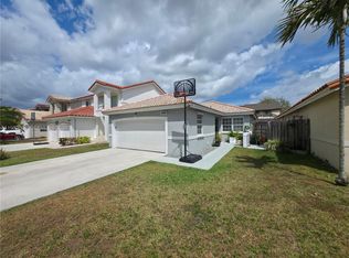 Charlestowne, Miami, FL 33186