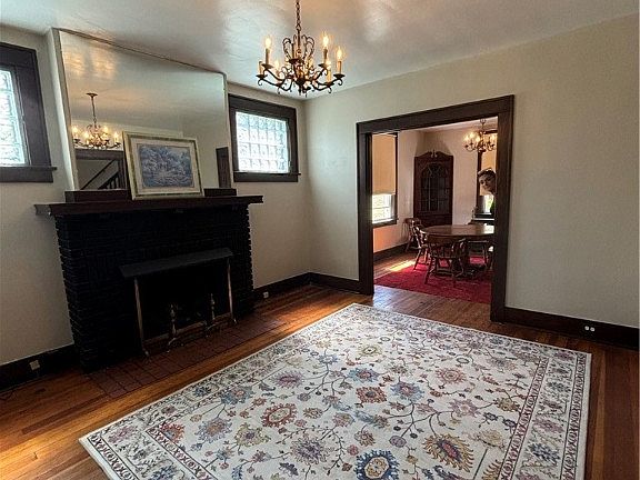 3rd image of 803 Lincoln Ave