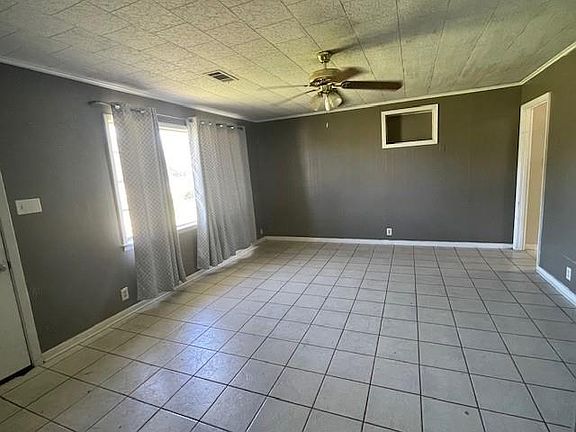 2nd image of 41025 W Interstate Highway 55 Service Rd