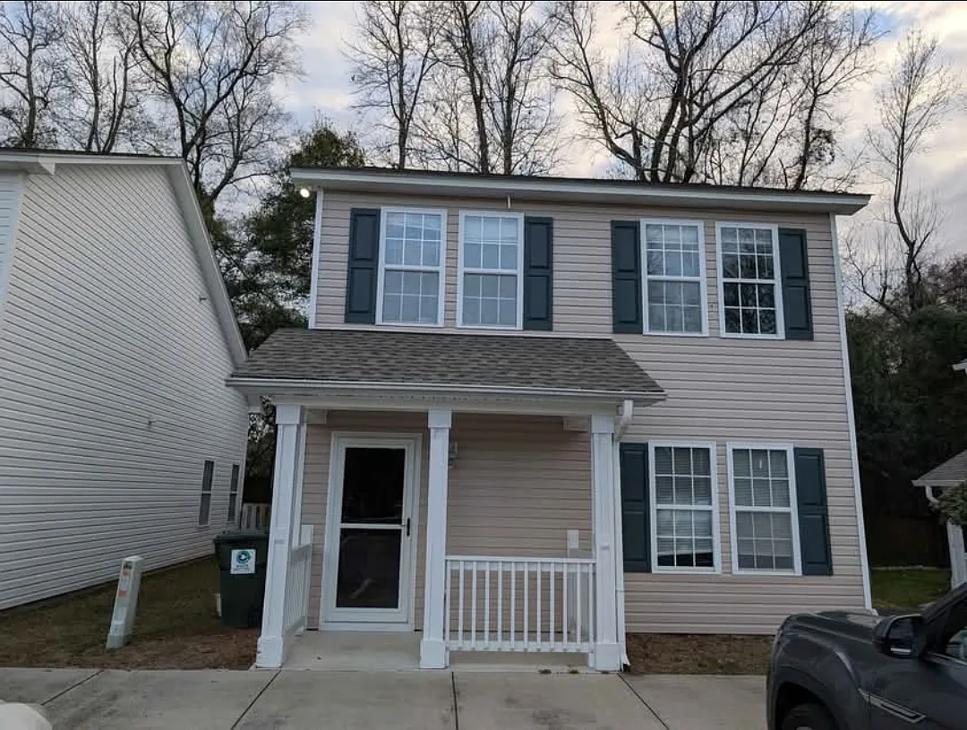 4512 Crawdad Ct — Photo 1