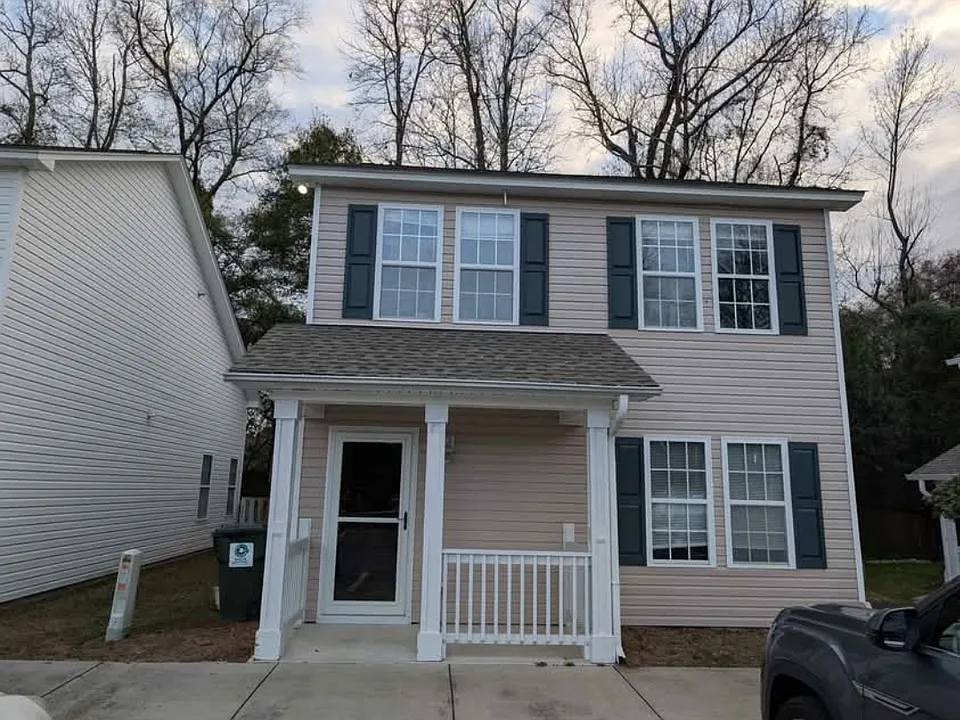 4512 Crawdad Ct