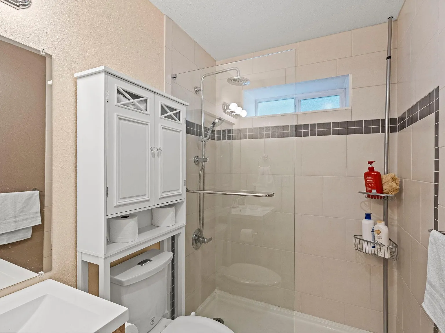 7327 Dumar Way SW — Photo 3