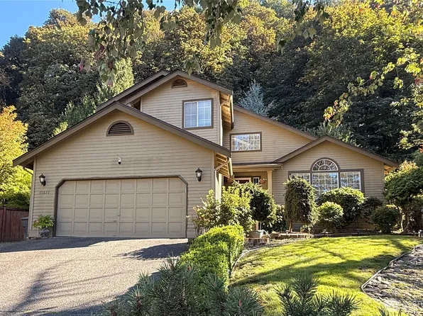 15827 SE 156th Court, Renton, WA 98058
