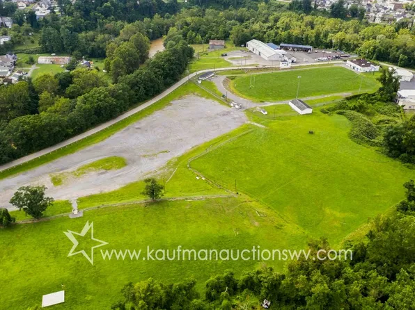 2 Stadium Dr, Clarksburg, WV 26301