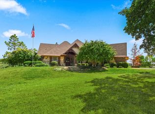 9229 Hub Clark Rd, Pilot Point, TX 76258