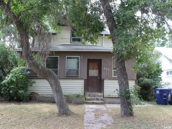423 2nd STREET W, Shaunavon, SK S0N 2M0