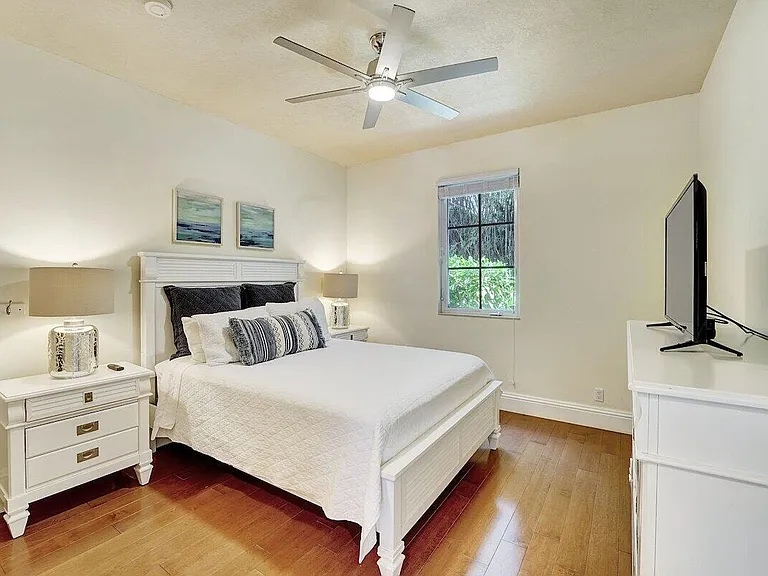 43 Coconut Ln — Photo 25