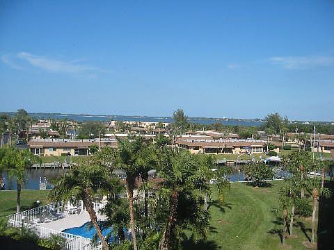 Bay View 