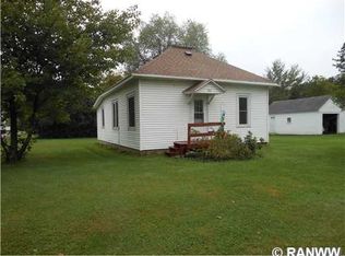 428 7th St, Chetek, WI 54728