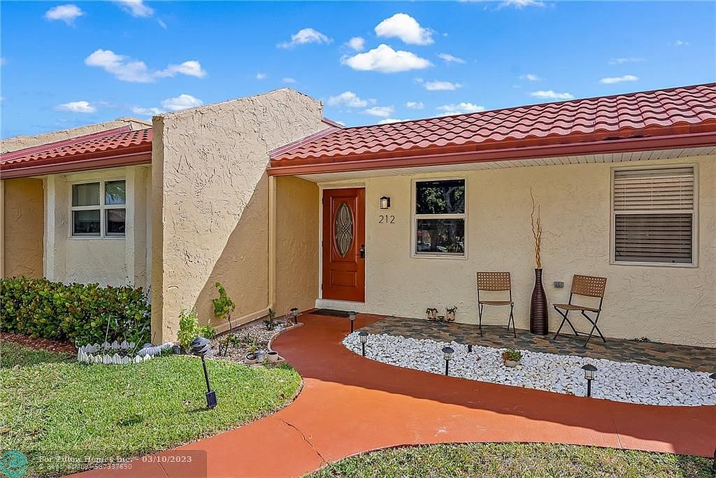 212 Lake Helen Dr 212, West Palm Beach, FL 33411 Zillow