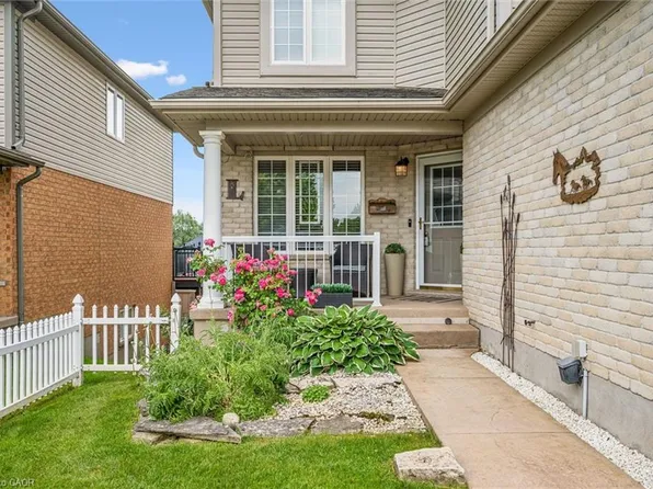 87 Law Dr, Guelph, ON N1E 7J7