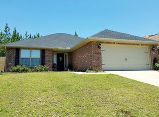 18064 Greenleaves Dr, Gulfport, MS 39503