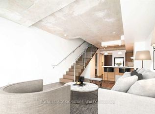 55 Stewart St #105, Toronto, ON M5V2V1