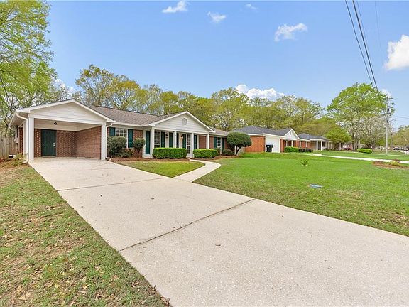 2nd image of 6271 Woodside Drive