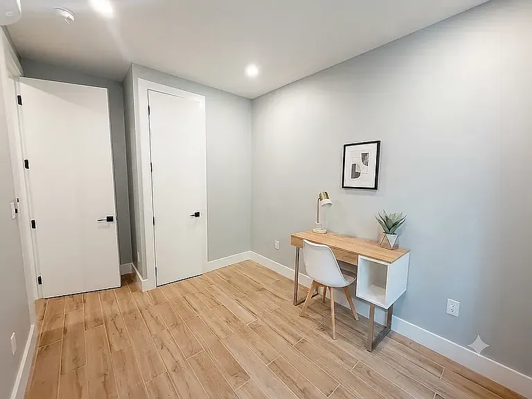 805 Midwood St #4J — Photo 7