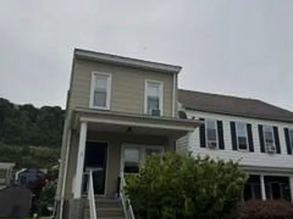 442 Water Street, Benwood, WV 26031
