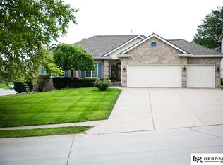 5916 S 172nd Ave, Omaha, NE 68135