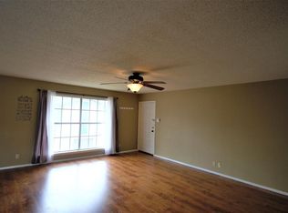 2482 University Ave UNIT C, San Angelo, TX 76904